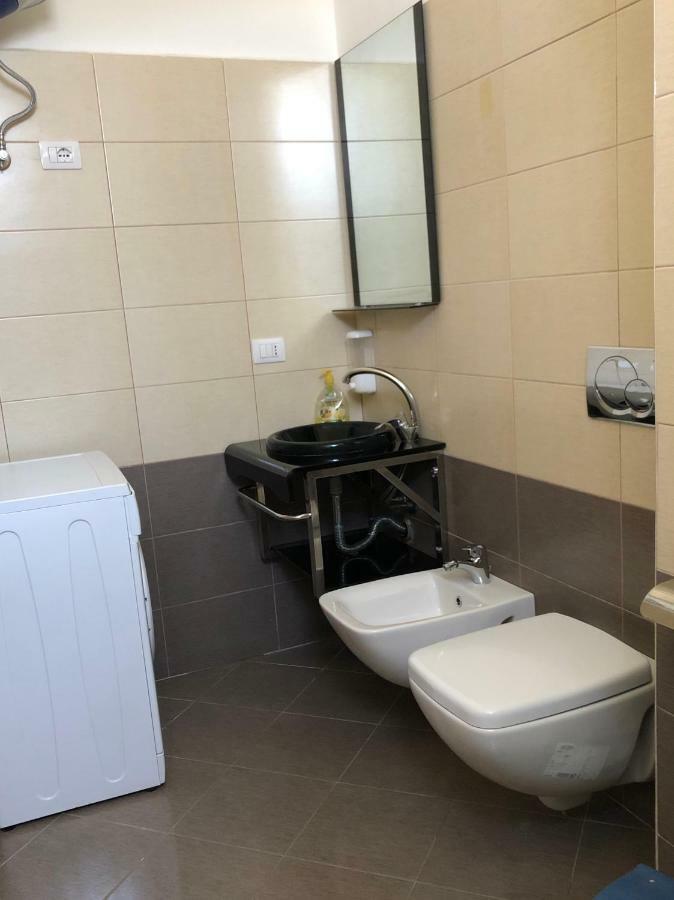 Rainbow Holiday Apartments Vlore Exterior photo